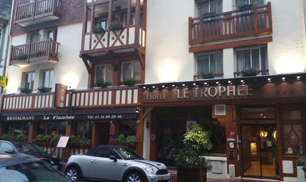 Le Trophee Boutique Hotel Spa- La Loggia Appart'Hotel Deauville Exteriér fotografie
