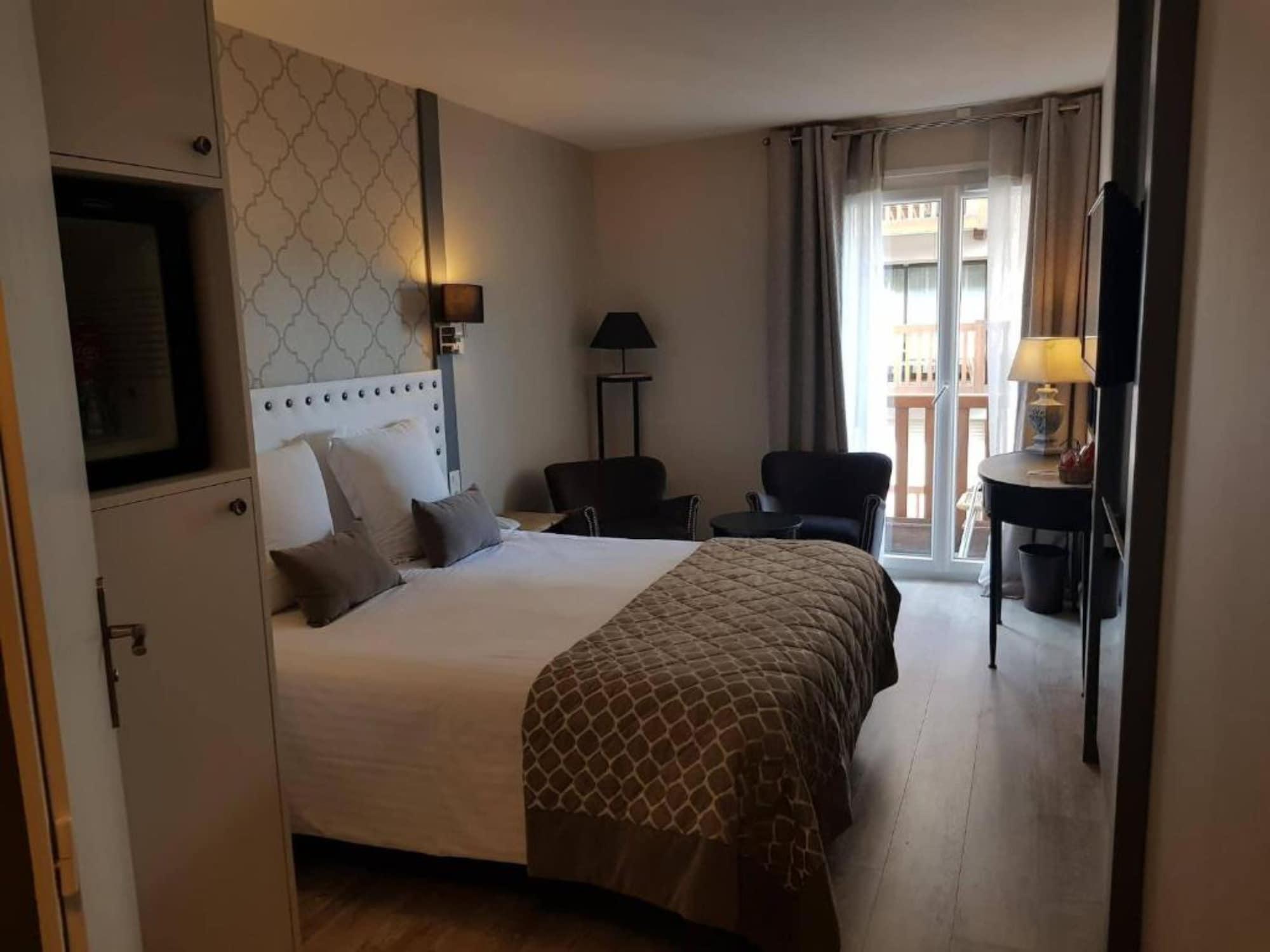 Le Trophee Boutique Hotel Spa- La Loggia Appart'Hotel Deauville Exteriér fotografie