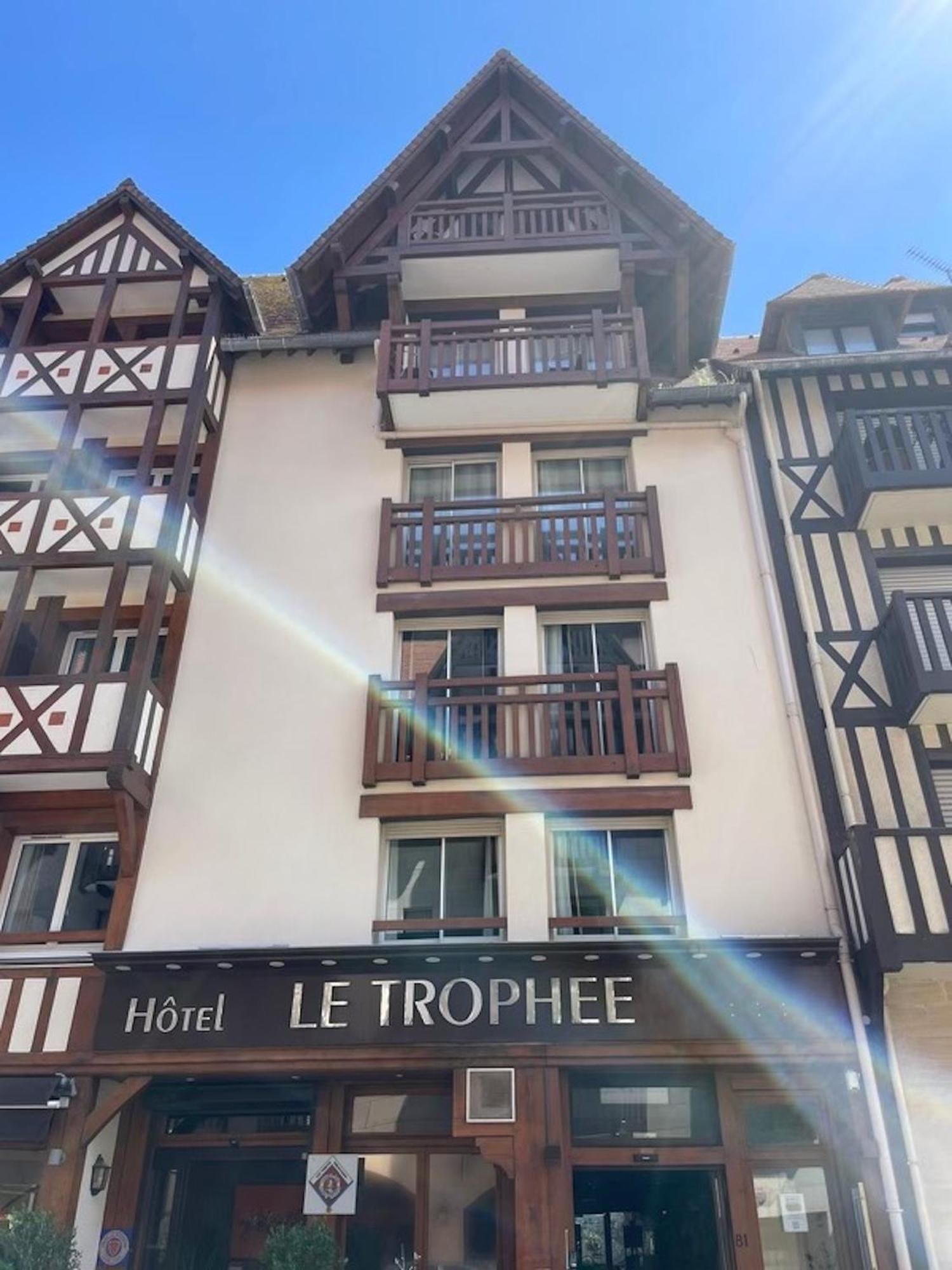 Le Trophee Boutique Hotel Spa- La Loggia Appart'Hotel Deauville Exteriér fotografie