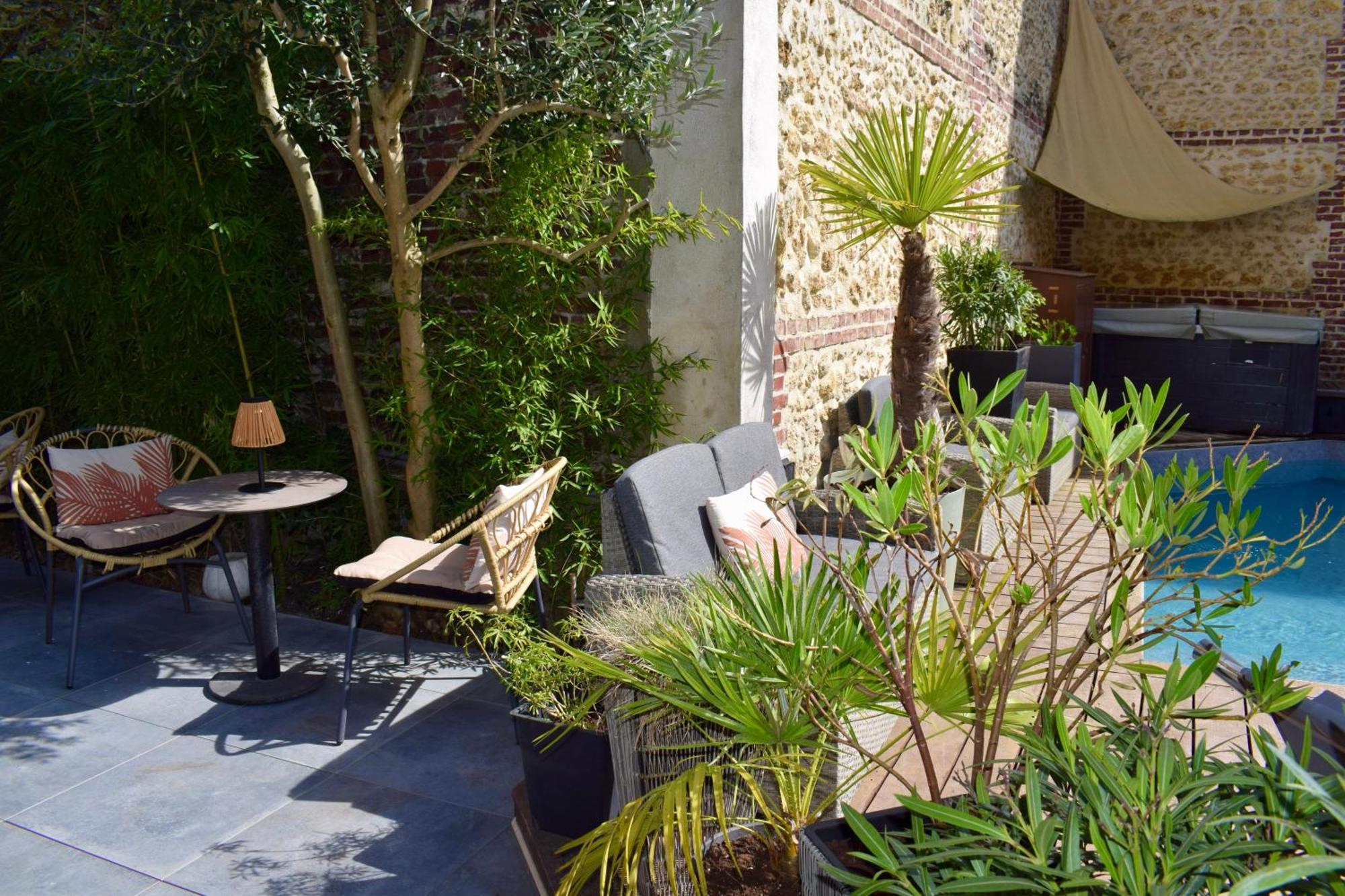 Le Trophee Boutique Hotel Spa- La Loggia Appart'Hotel Deauville Exteriér fotografie
